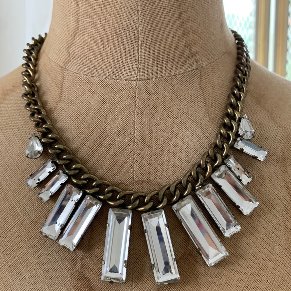 Beautiful Chain Link Crystal Statement Necklace - image 5